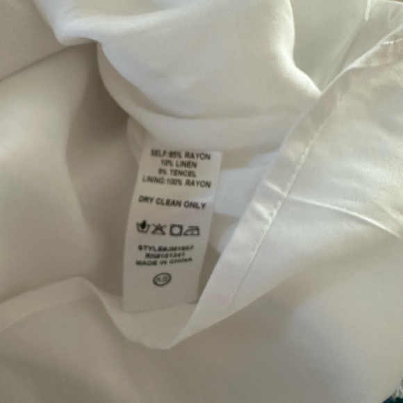 J. Marie Embroidered Dress - Picture 3 of 3